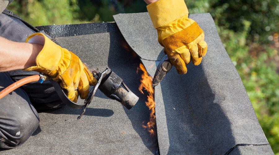 Expert Emergency Roof Repairs services in Melbourne Beach, FL